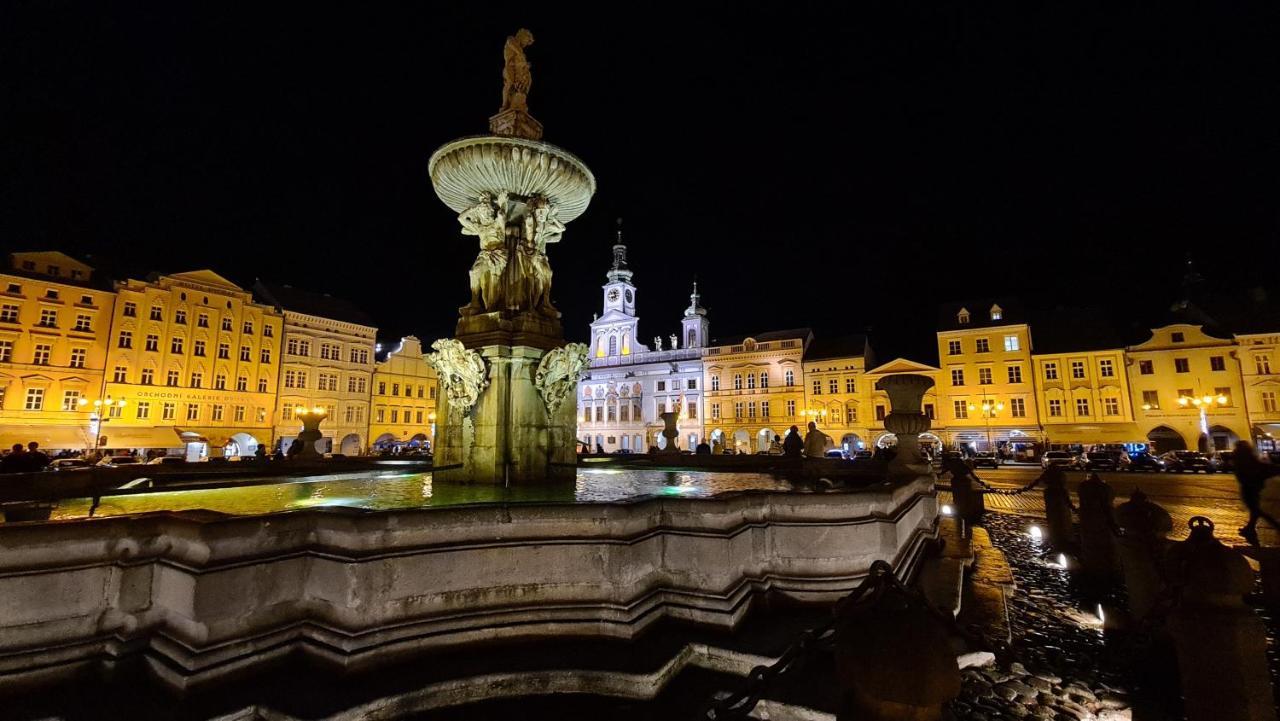 Hotel Novohradská Ceske Budejovice Exterior foto